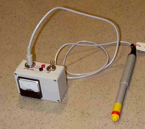 A humidity meter, box and probe.