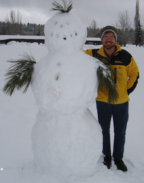 Niel Malan next to a two-metre-tall snowman in northern Arizona.